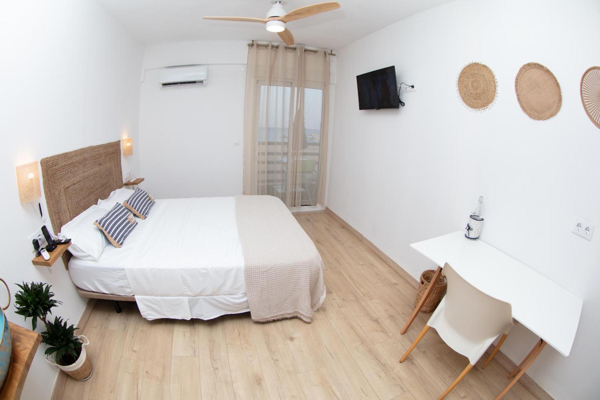 Hostal Playa Dreams Nautico Adults Garrucha Zewnętrze zdjęcie